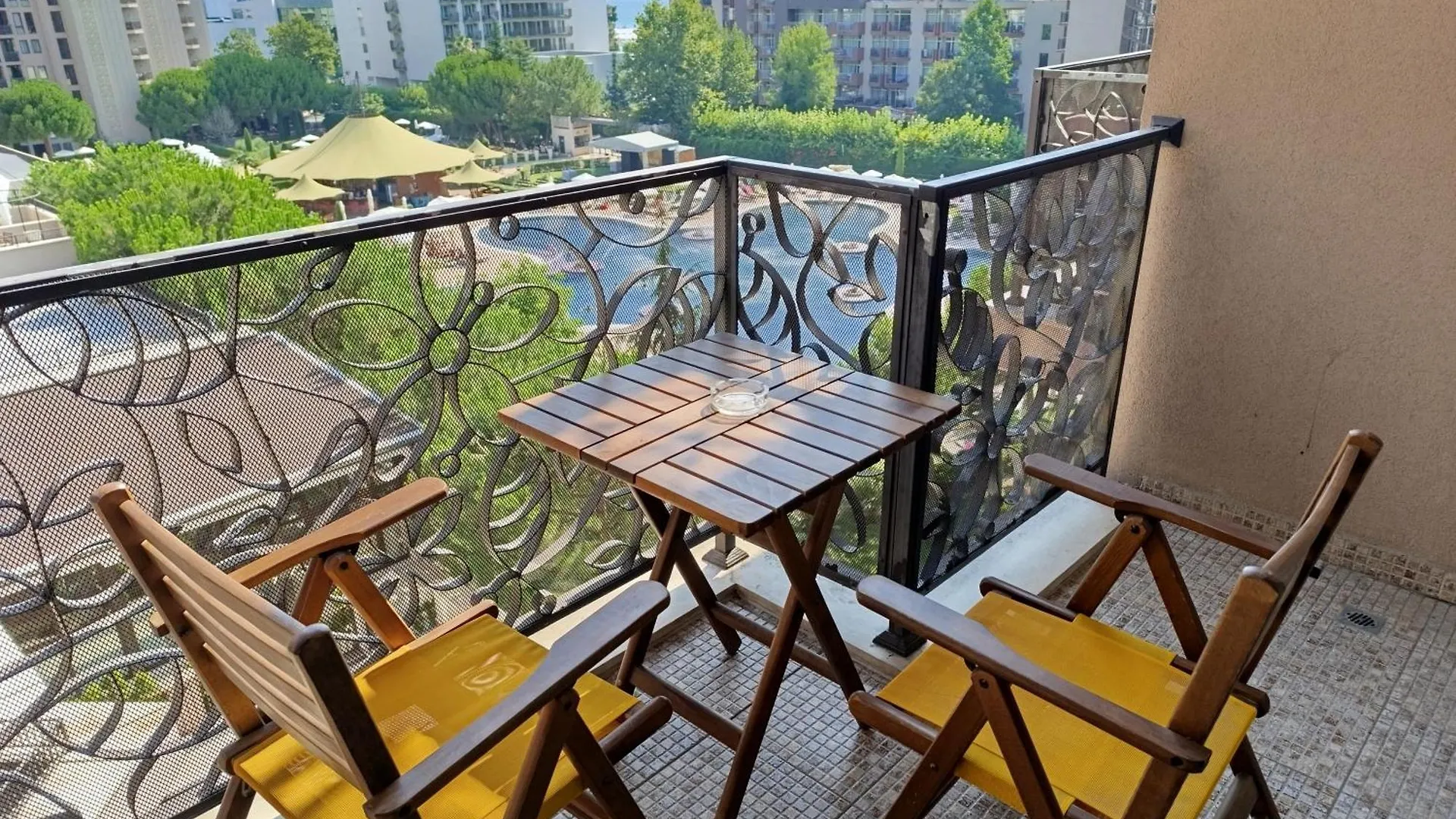 Reina Apart Barcelo Beach Sunny Beach